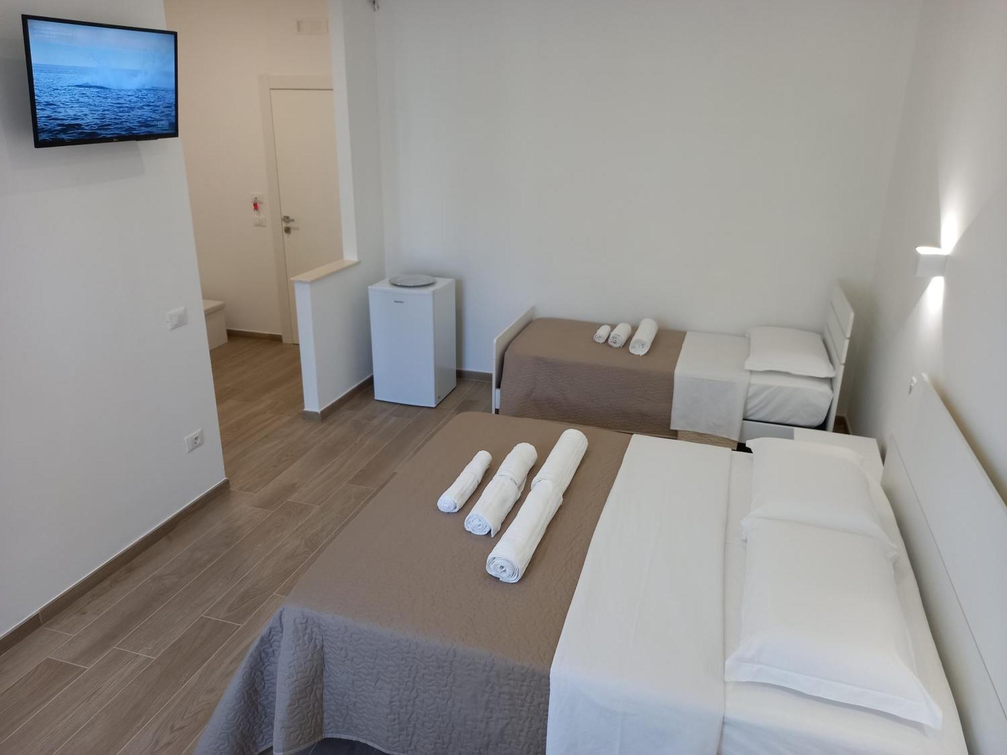 Amare Bed & Breakfast Rodi Garganico Rom bilde